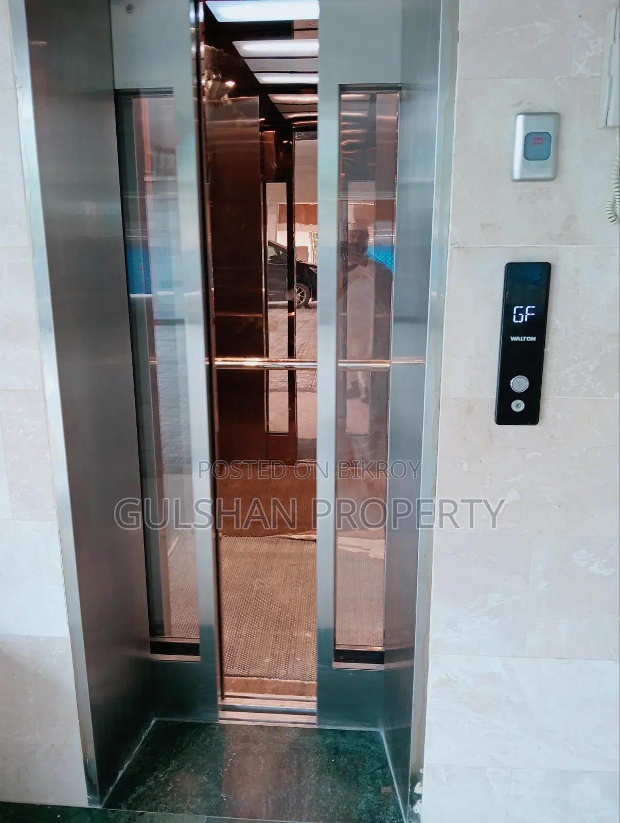 4-Bedroom Apartment in Gulshan 2 for rent