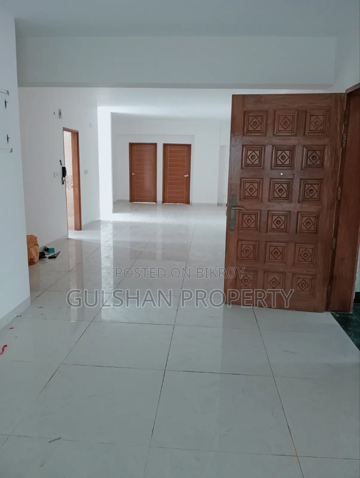 4-Bedroom Apartment in Gulshan 2 for rent