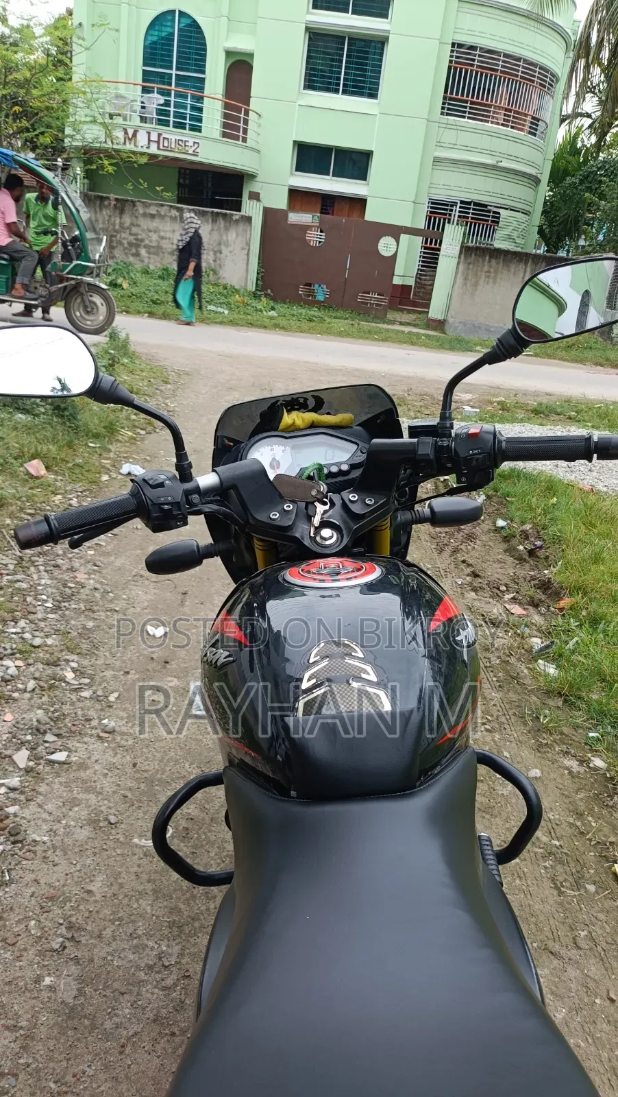 Bajaj Pulsar N150 2024 Red