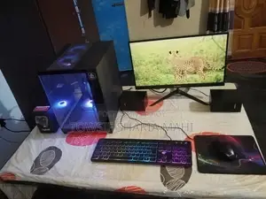 Desktop Computer 16GB AMD Ryzen SSD 512GB