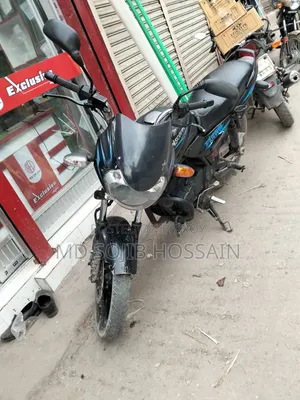Bajaj Discover 135 2015 Black