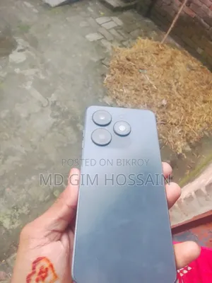 নতুন টেকনো স্পার্ক গো ৬৪ জিবি ব্ল্যাক