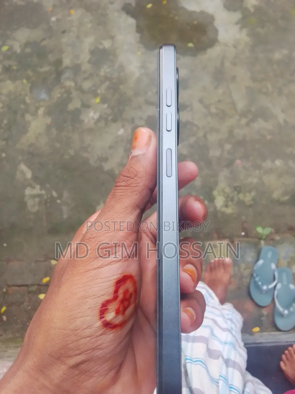 নতুন টেকনো স্পার্ক গো ৬৪ জিবি ব্ল্যাক