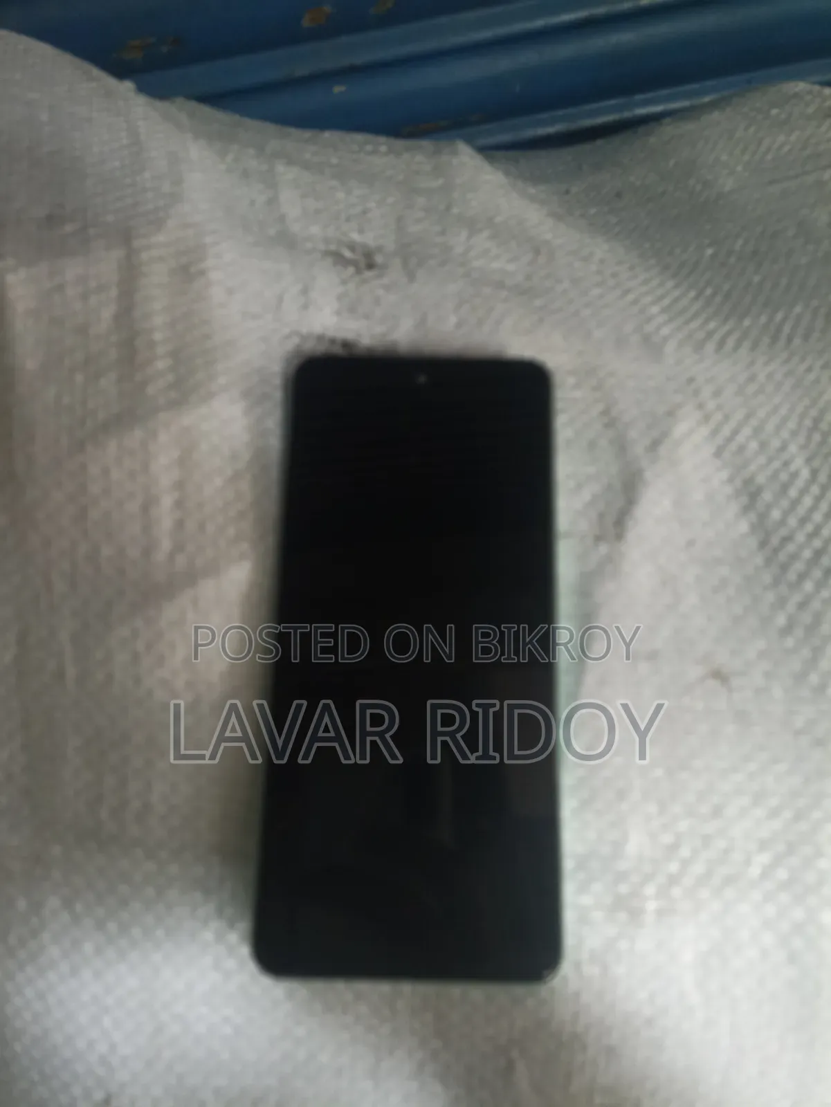 ইনফিনিক্স স্মার্ট ৮ ৬৪ জিবি ব্লু