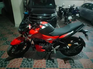 Hero Thriller 160R 2023 Red