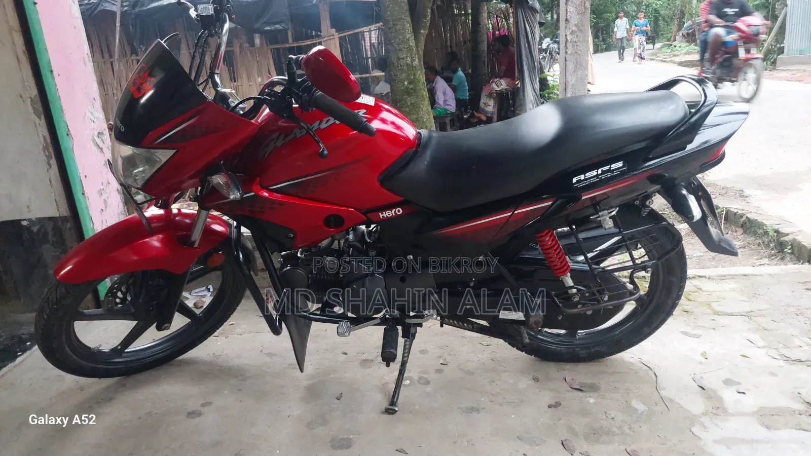 হিরো গ্ল্যামার ২০১৮ রেড