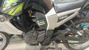 Yamaha FZ 2010 Black