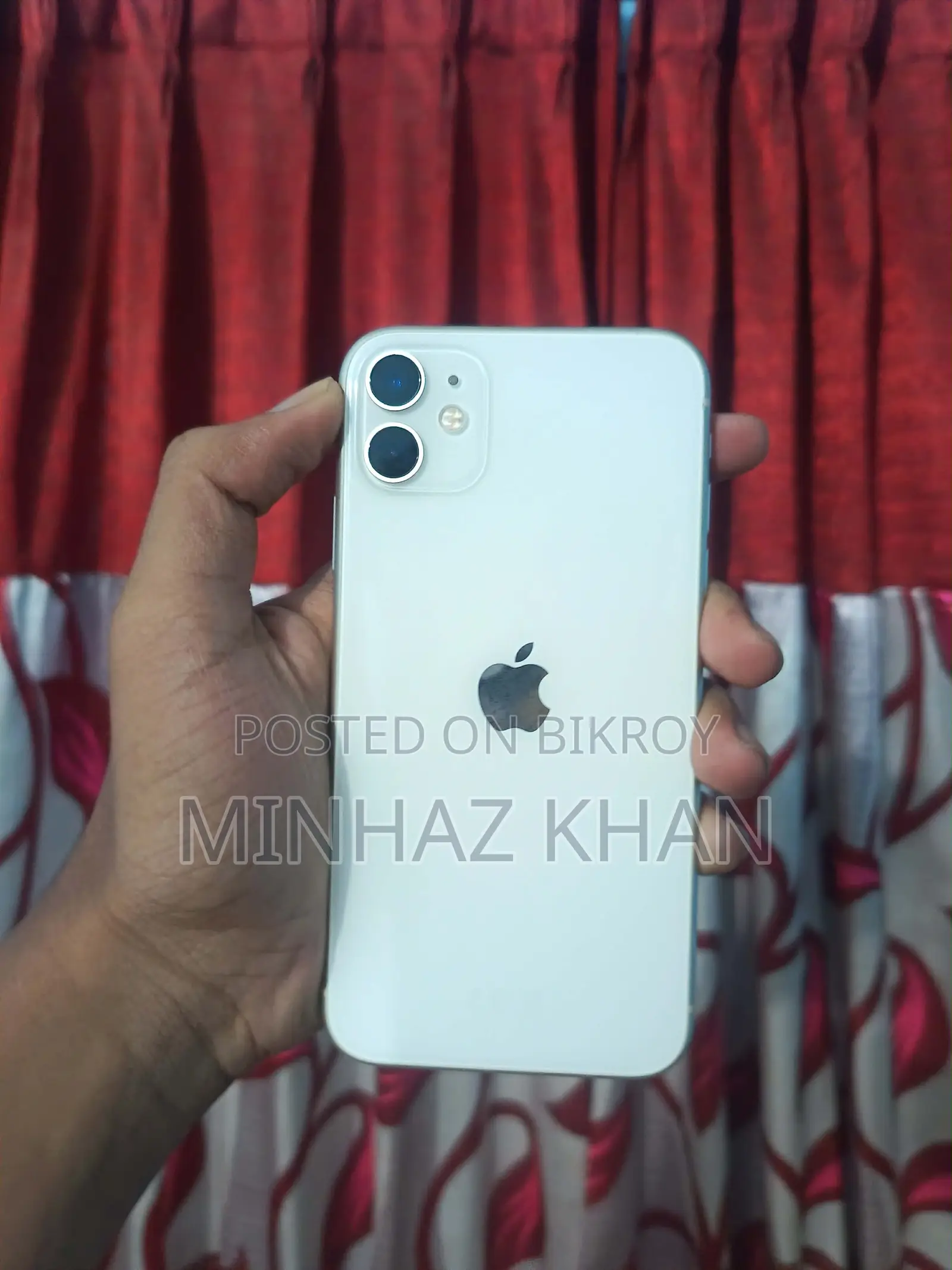 অ্যাপল আইফোন ১১ ৬৪ জিবি সাদা
