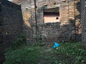 ৪ শতক জমি বিক্রয় হইবে