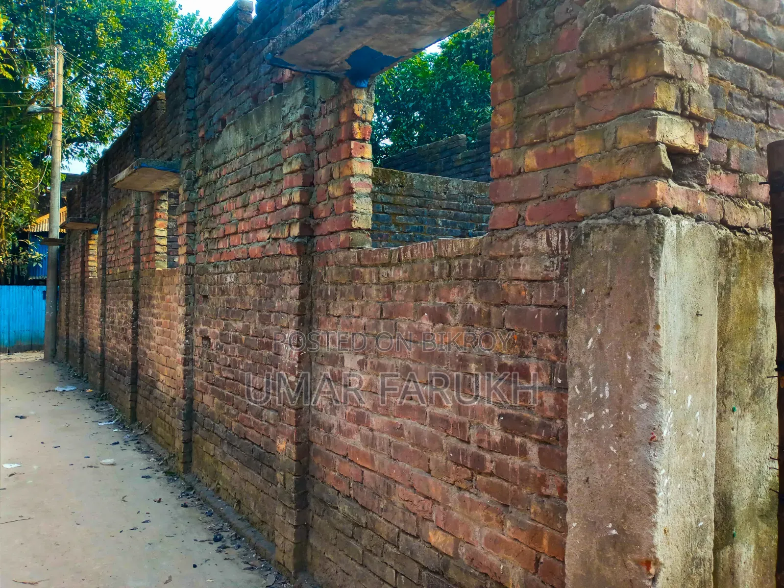 ৪ শতক জমি বিক্রয় হইবে