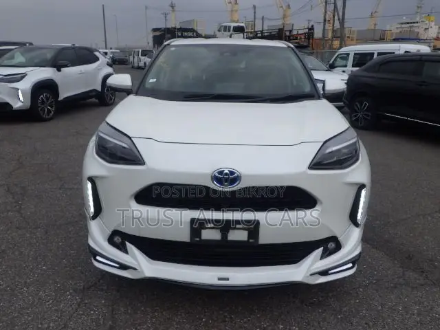 Toyota Yaris Cross 2021 Pearl