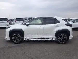 Toyota Yaris Cross 2021 Pearl