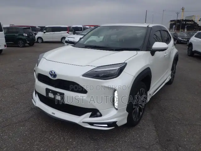 Toyota Yaris Cross 2021 Pearl