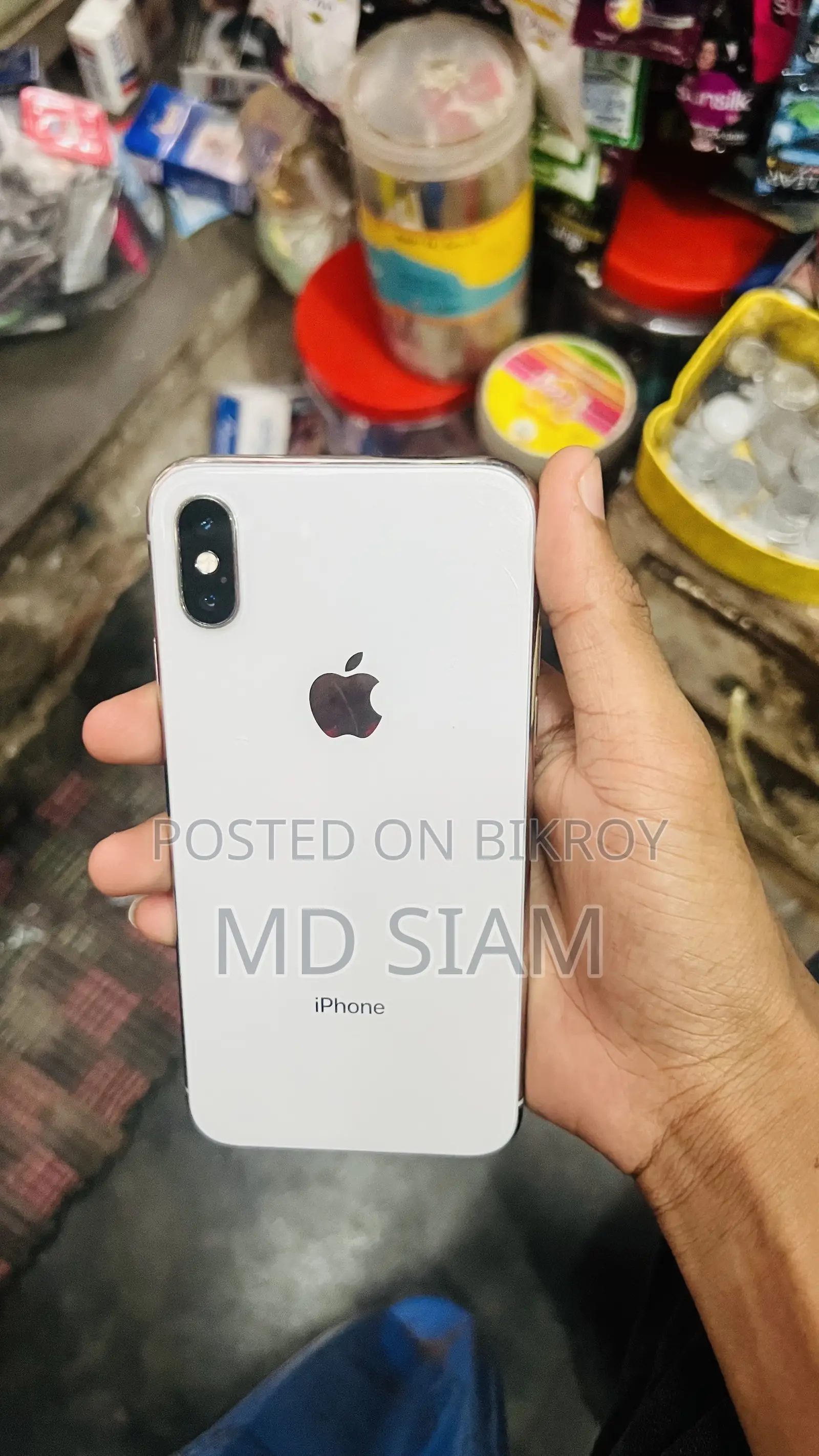 Apple iPhone X 64 GB White