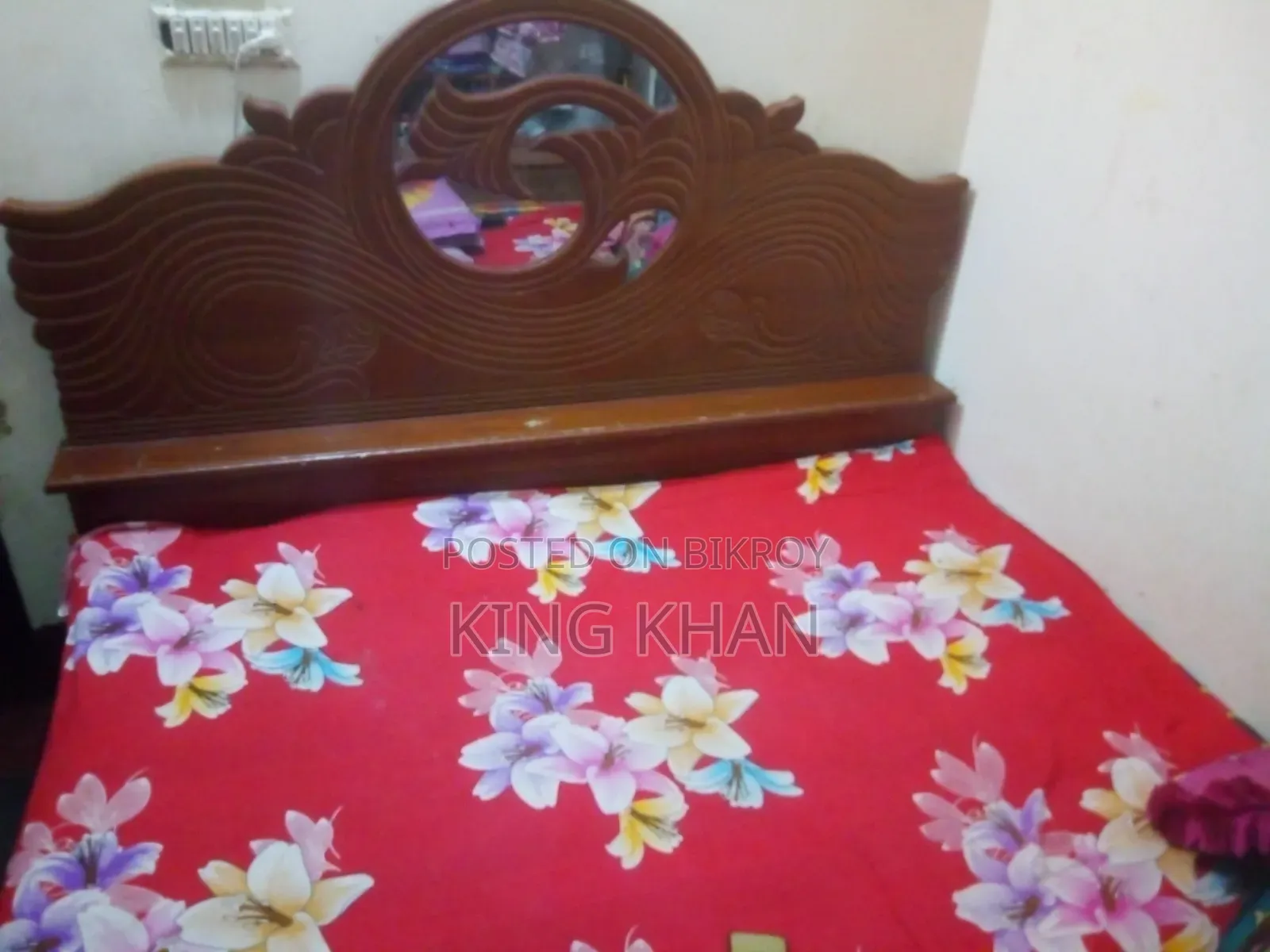 কাঠের খাট বিক্রি হবে – ভালো কন্ডিশন