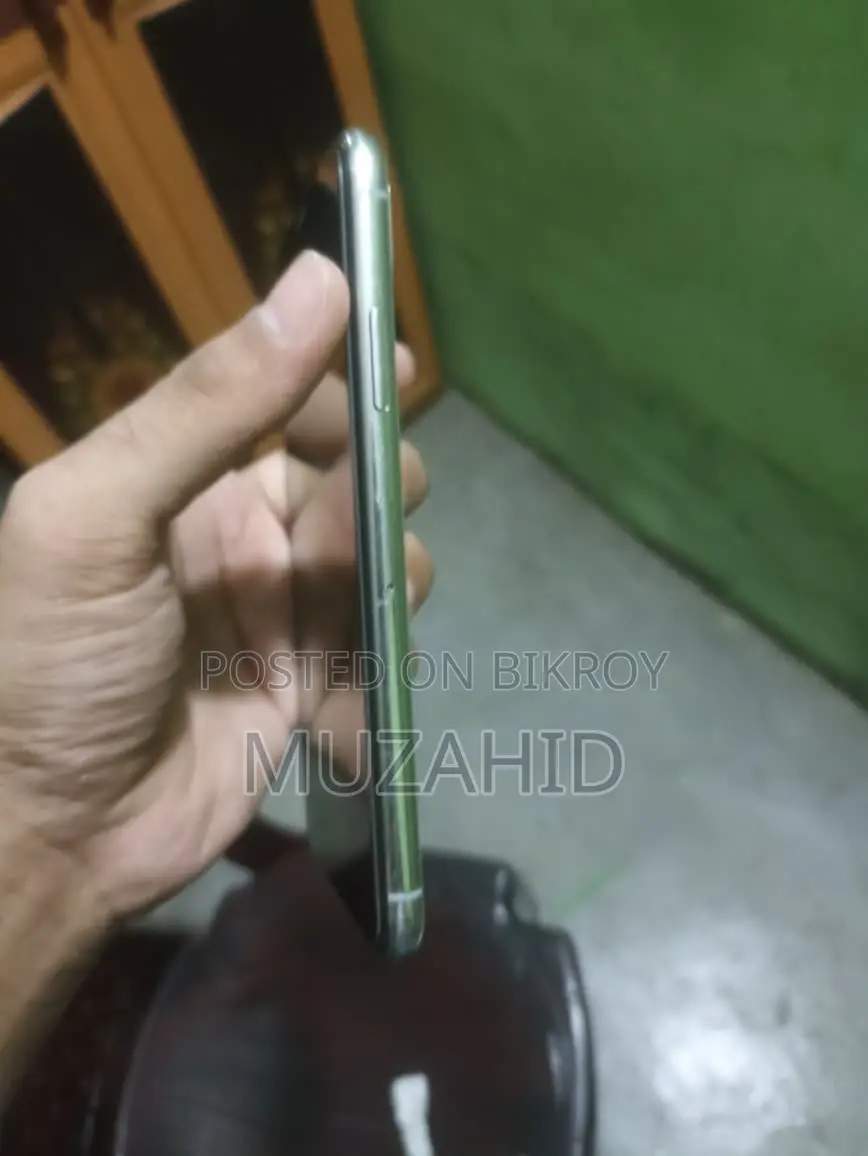 Apple iPhone X 64 GB White