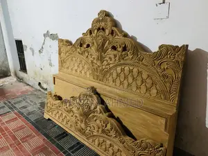Teak Wood Bed 6/7 Feet