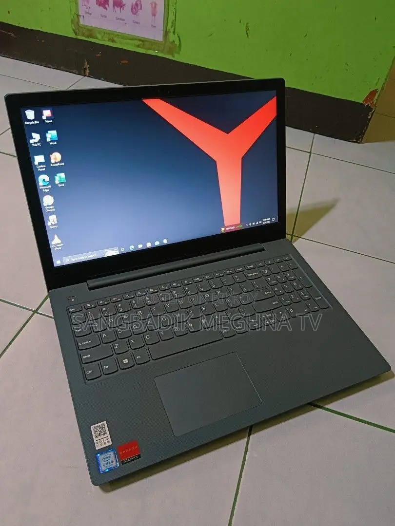 Lenovo 3GB Intel SSD 256GB Laptop