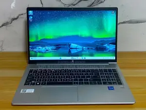 Laptop HP 8gb Amd Ryzen SSD 512gb