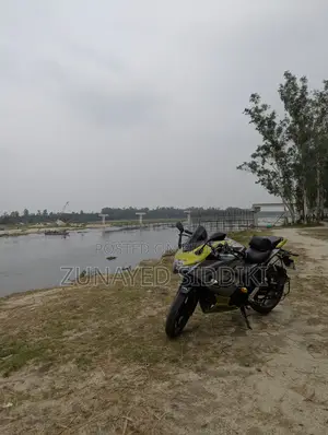 Suzuki Gixxer SF 2026 গ্রিন