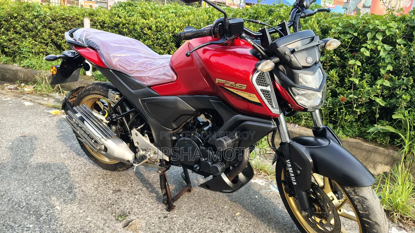 Yamaha FZS V3 2024 Red