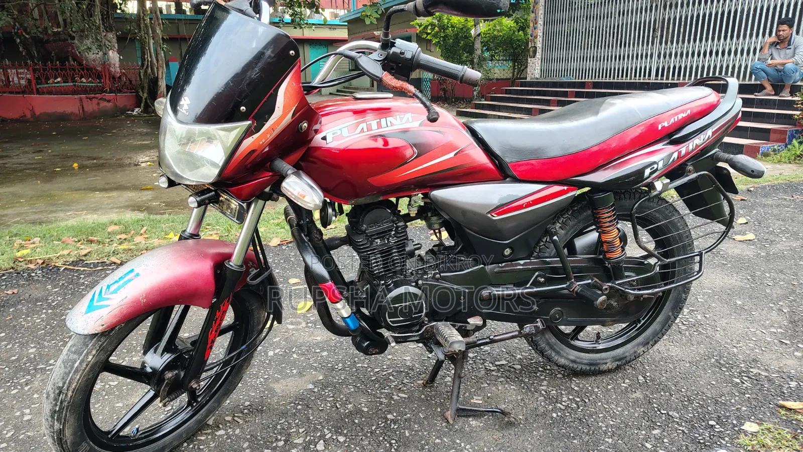 বাজাজ প্লাটিনা ১০০ ২০১৫ লাল