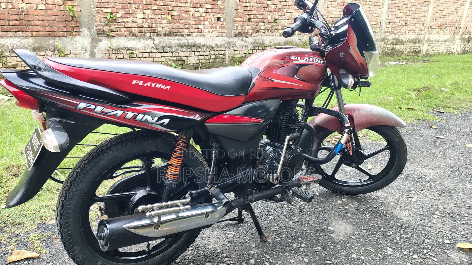 বাজাজ প্লাটিনা ১০০ ২০১৫ লাল