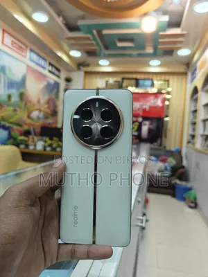 Realme 12 Pro+ 256 GB Gold