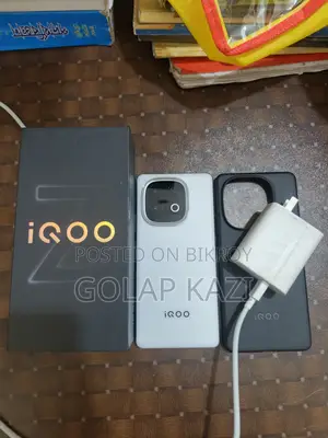 iQOO Z10 256 GB White
