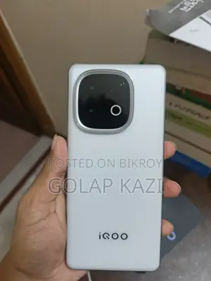 iQOO Z10 256 GB White