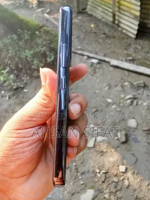 স্যামসাং গ্যালাক্সি এস২২ ৫জি ২৫৬ জিবি ব্ল্যাক