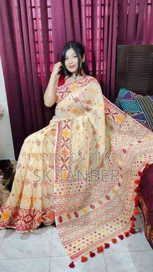 হাফ সিল্ক স্ক্রিন প্রিন্ট শাড়ি