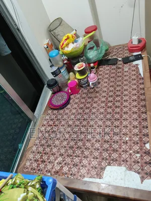 Table Size 5 feet by 3 feet