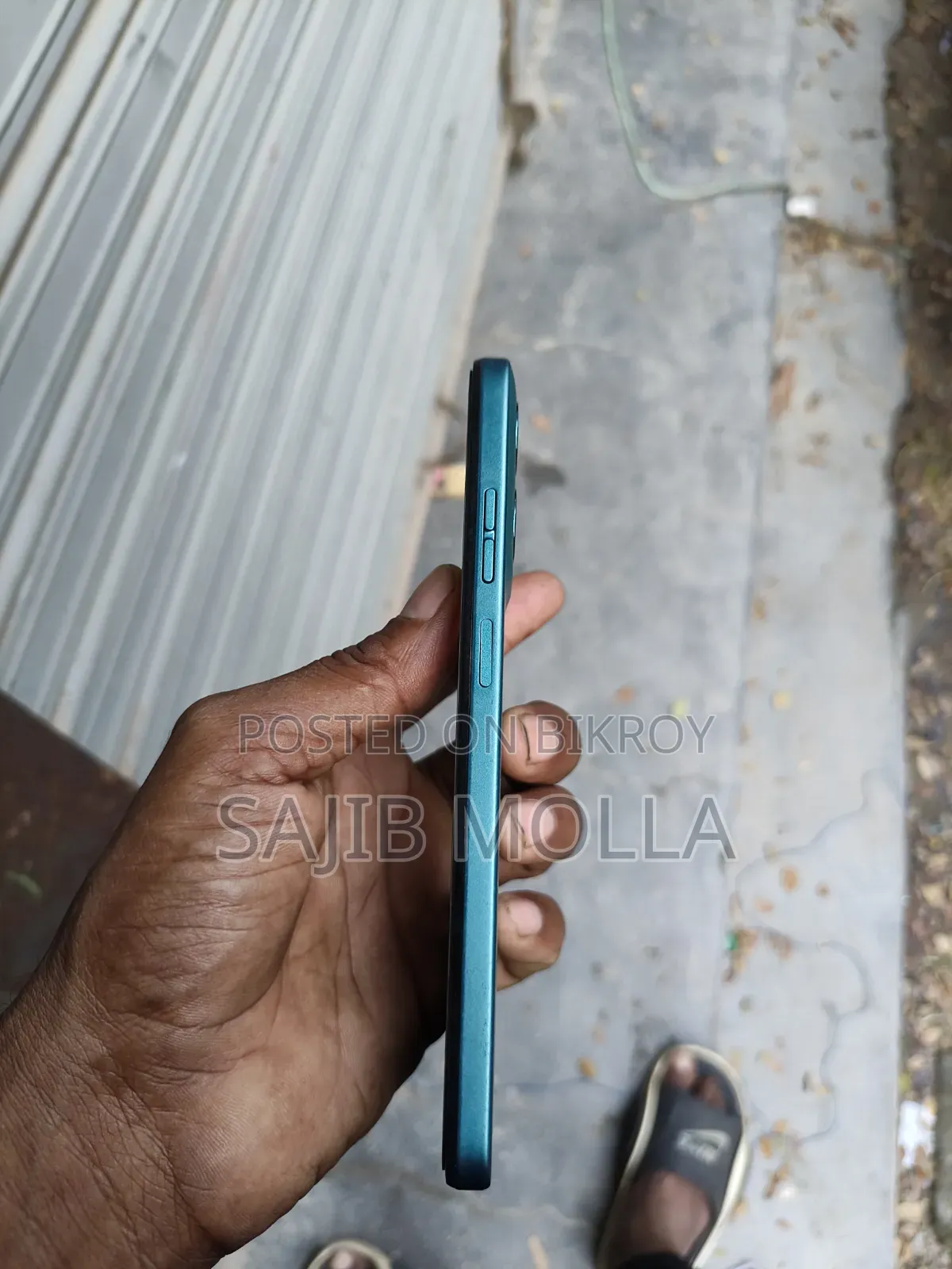 Motorola 64 GB Green