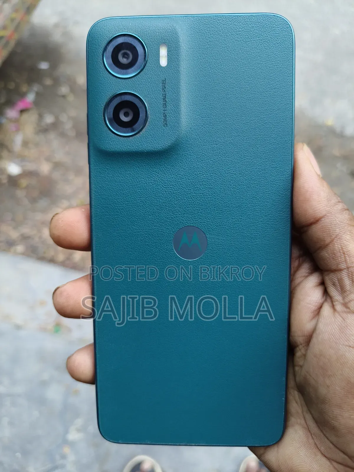 Motorola 64 GB Green
