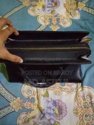 একটি মহিলাদের ব্যাগ