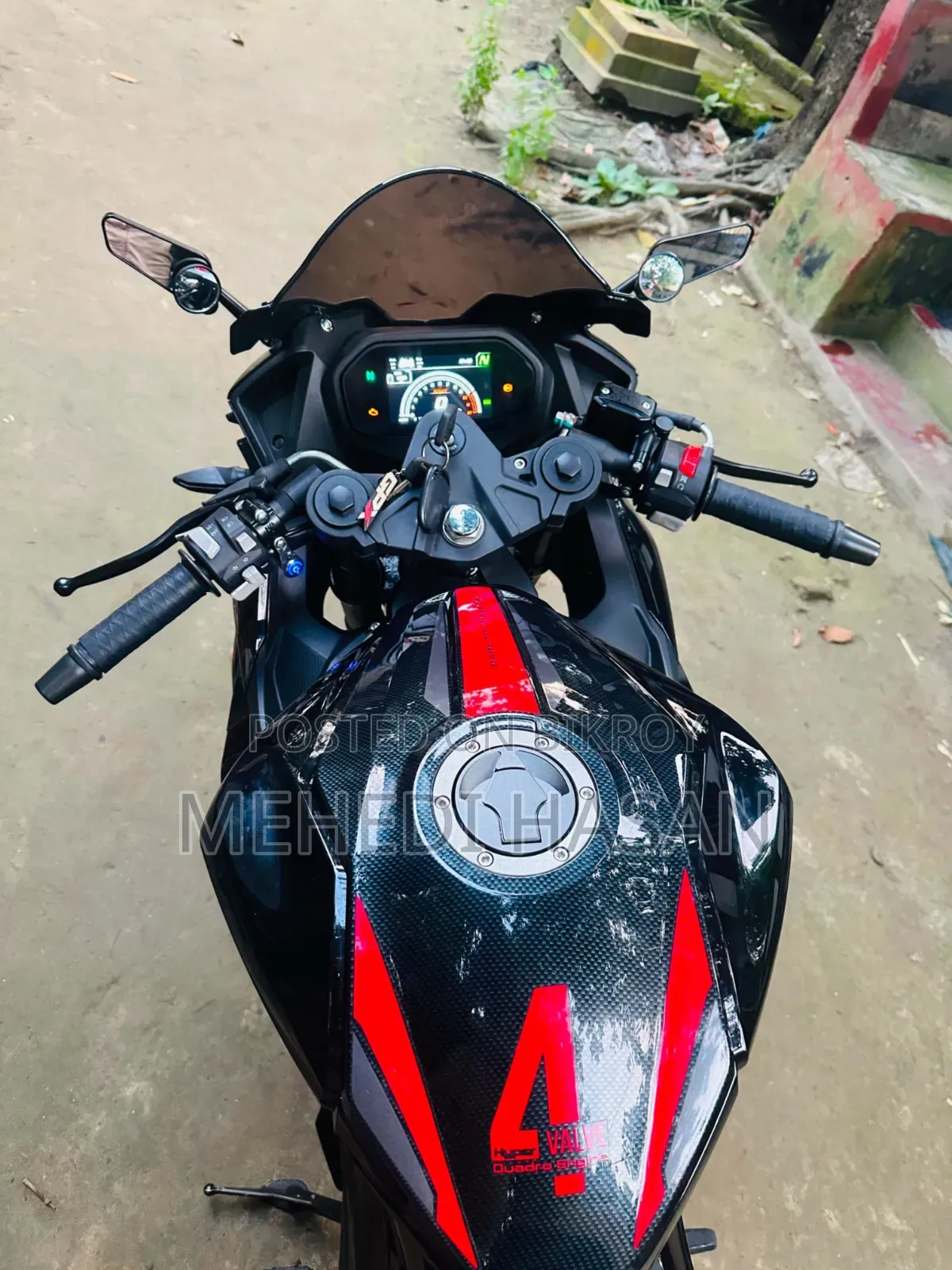 নতুন জিপিক্স লিজেন্ড ২৫০ টুইন ২০২৬ ব্ল্যাক