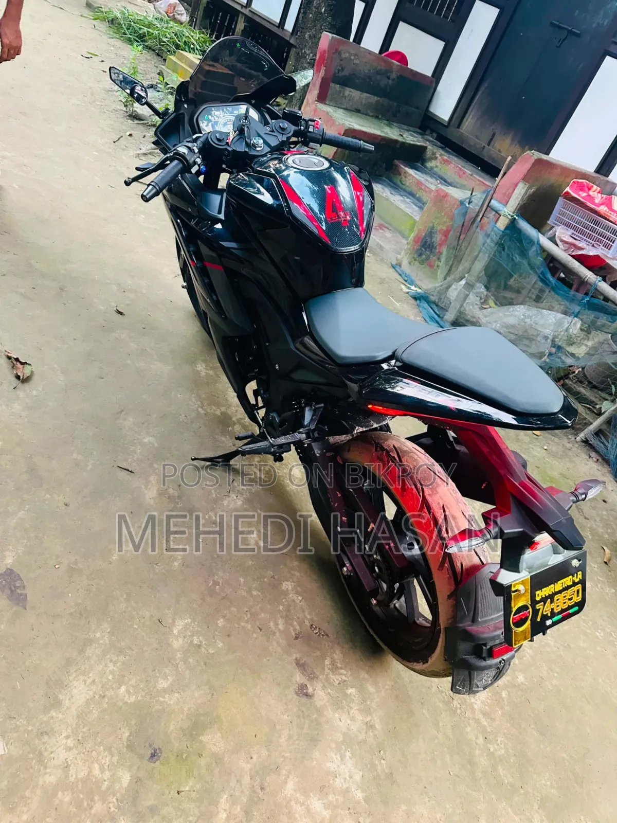 নতুন জিপিক্স লিজেন্ড ২৫০ টুইন ২০২৬ ব্ল্যাক