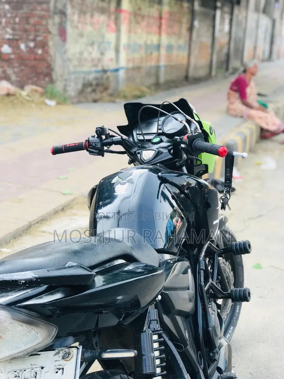 TVS Apache RTR 160 2V 2012 Green