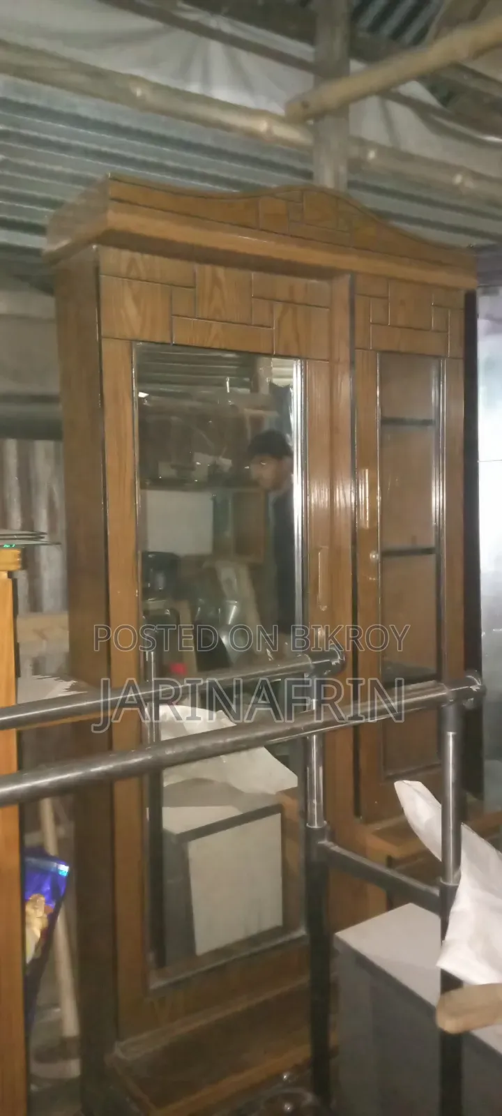 পুরনো জিনিস ক্রয় বিক্রয়