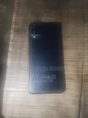 স্যামসাং গ্যালাক্সি এ১২ ৬৪ জিবি ব্ল্যাক