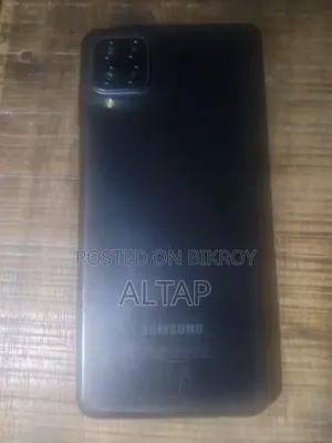 স্যামসাং গ্যালাক্সি এ১২ ৬৪ জিবি ব্ল্যাক
