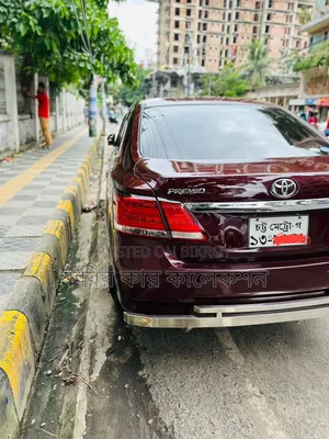 Toyota Premio 2018 Maroon