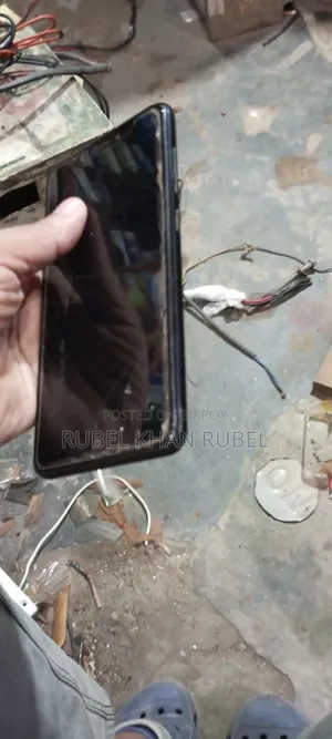 Symphony i10+ 16 GB Black