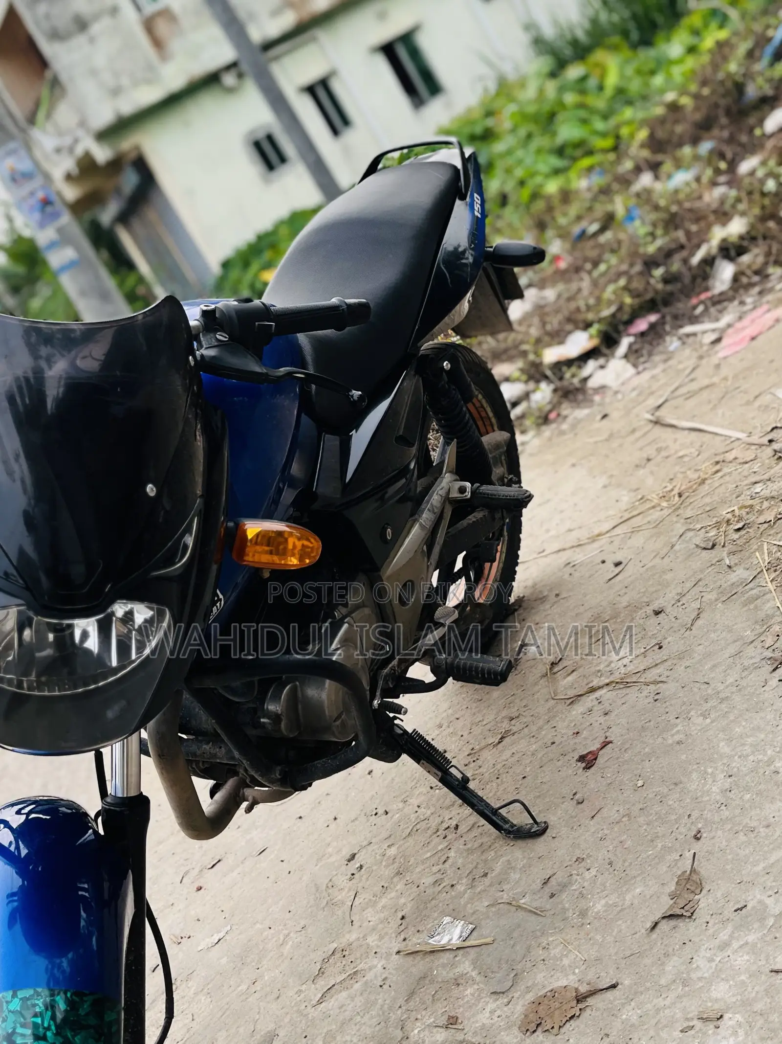 বাজাজ পালসার ১৫০ ২০১২ নীল