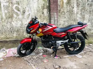 Bajaj Pulsar 150 2018 Red