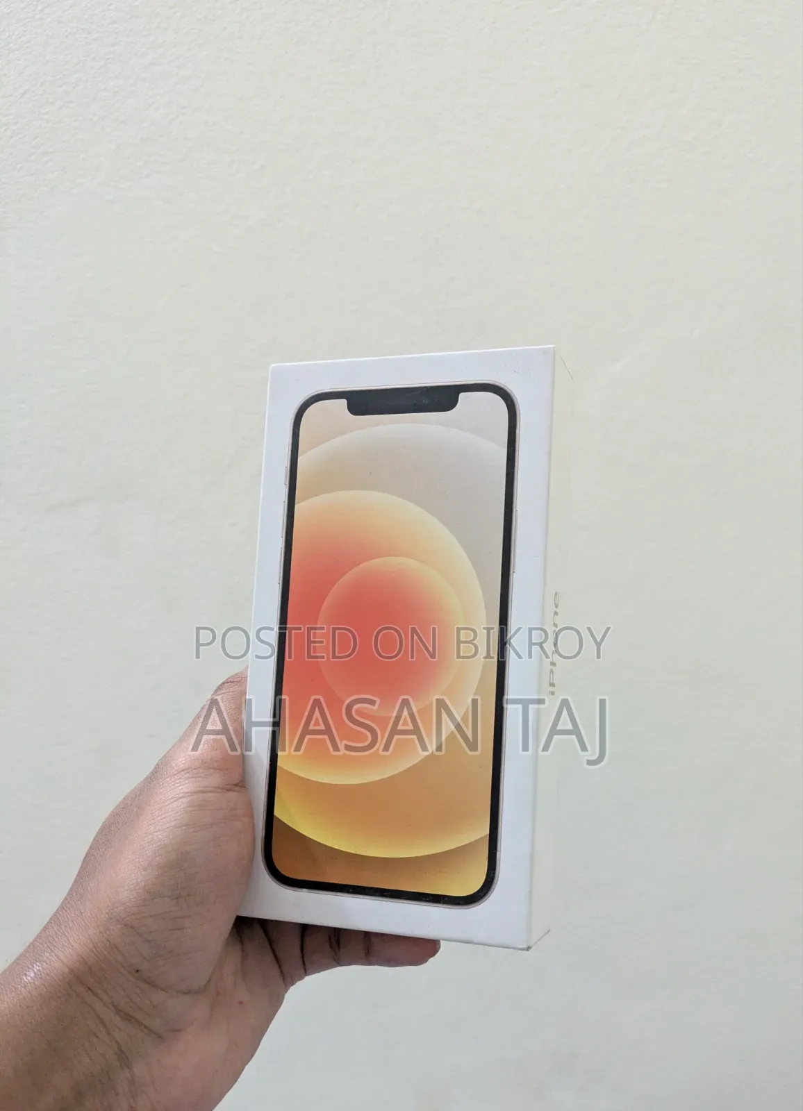অ্যাপল আইফোন ১২ ৬৪ জিবি সাদা