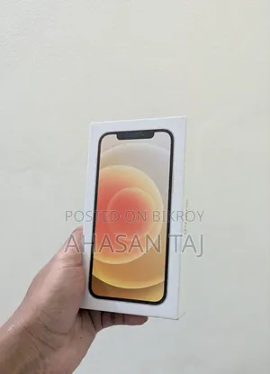 অ্যাপল আইফোন ১২ ৬৪ জিবি সাদা