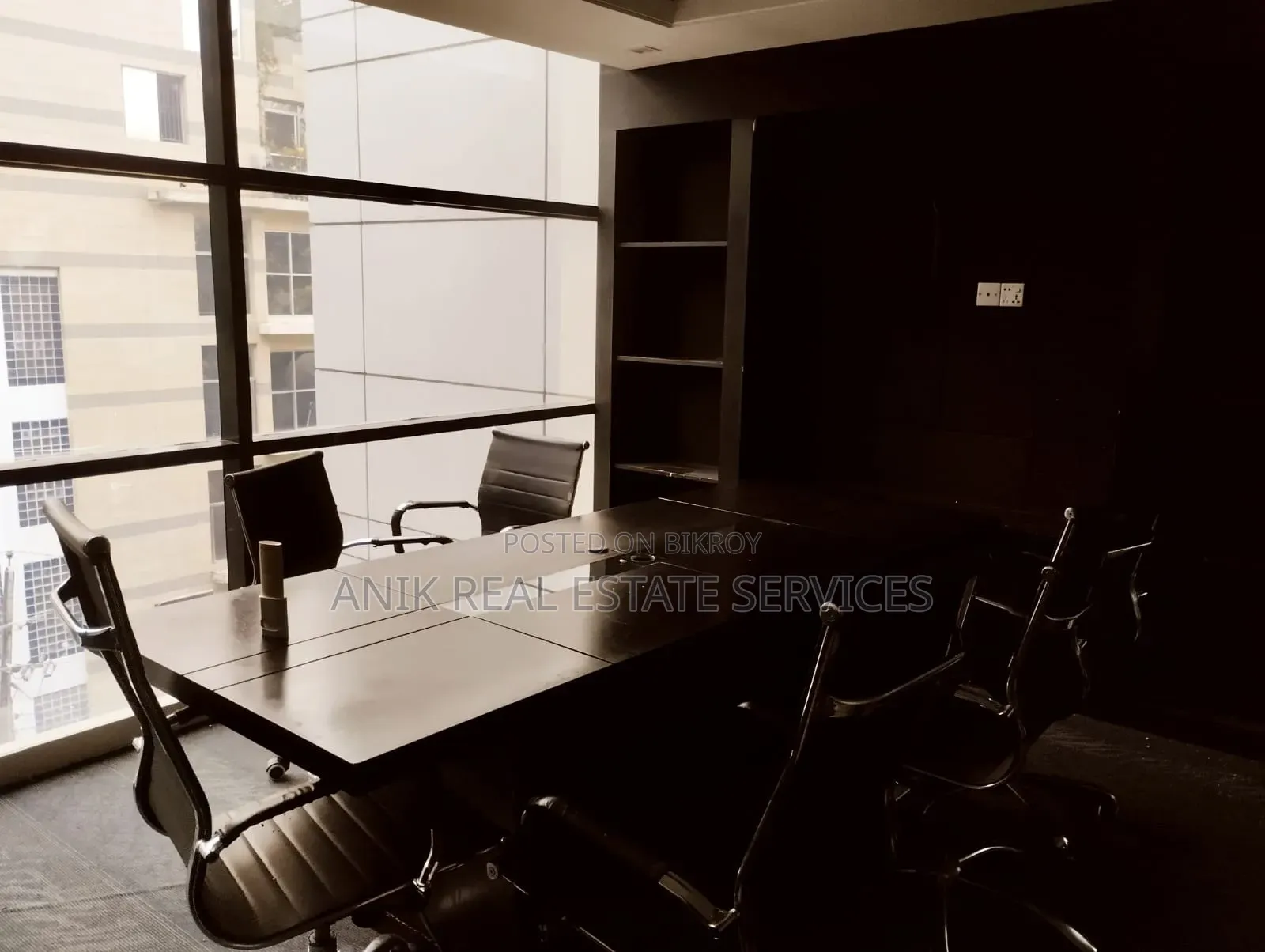 Commercial 2400 SQ FT Office Space For Rent in Banani