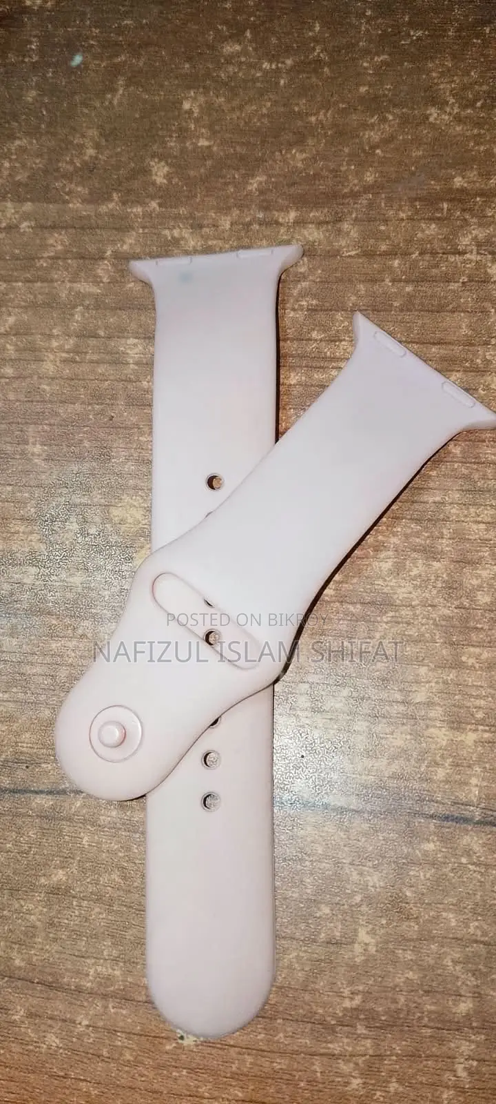 Ladies Smart Watch. Aluminium Body With Dashing Look.